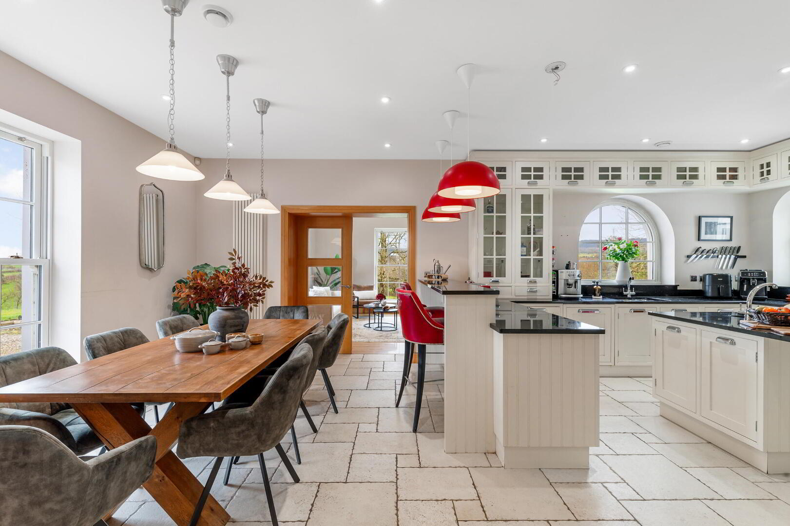 61 Glebe Road 7 of 43