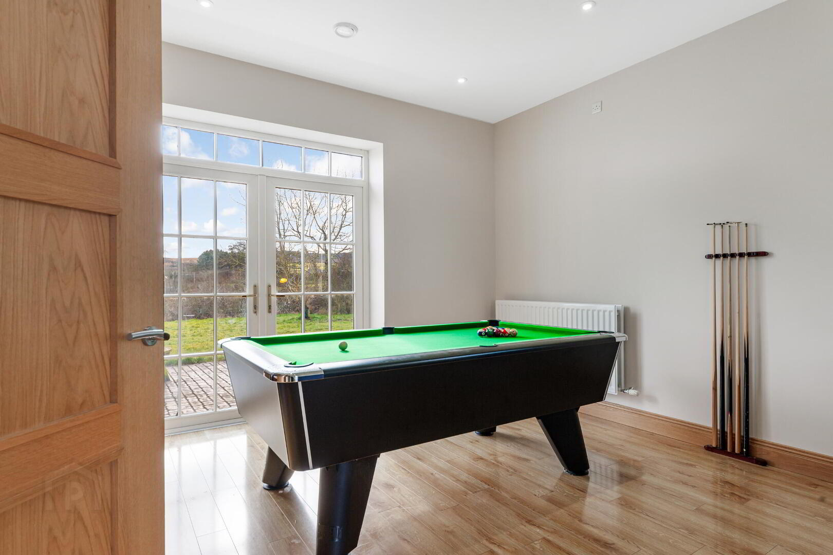 61 Glebe Road 20 of 43