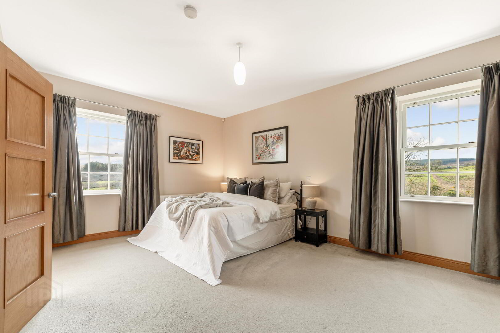 61 Glebe Road 35 of 43