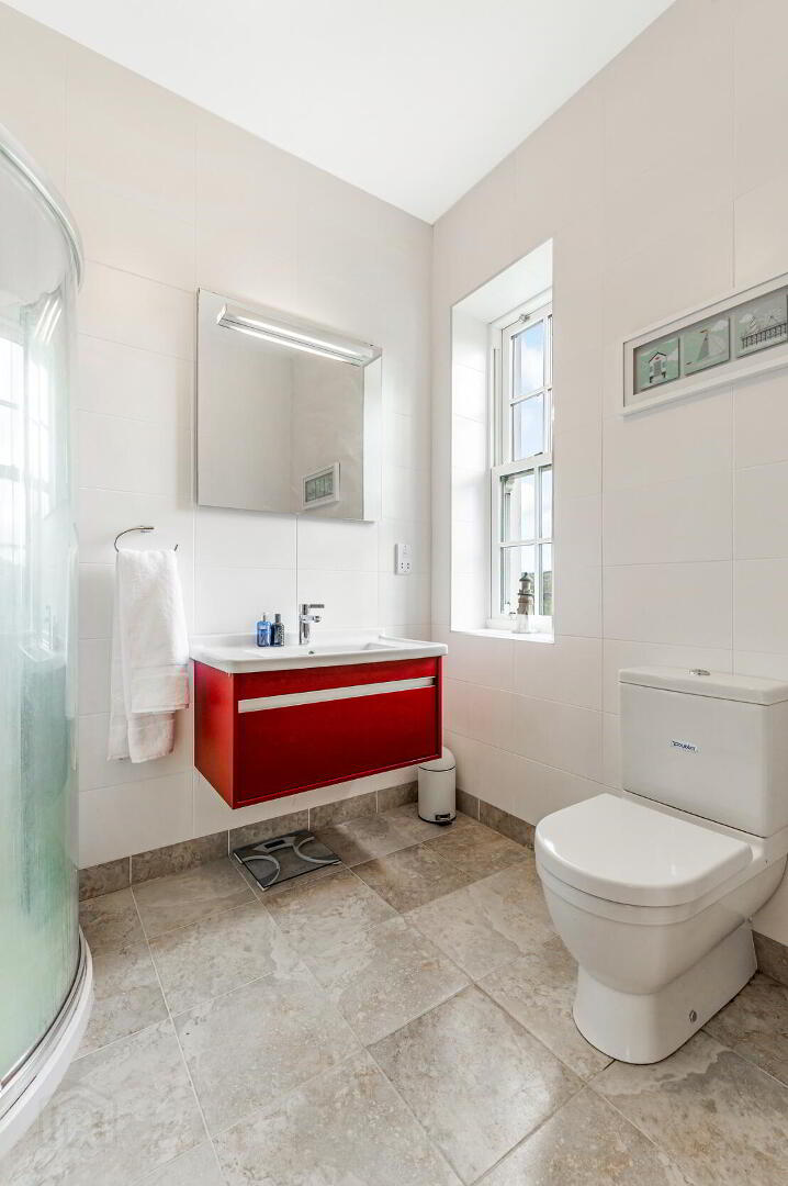 61 Glebe Road 38 of 43