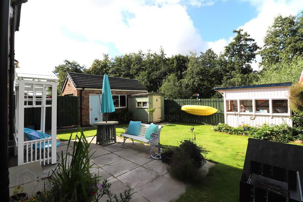 48 Glenbrae 18 of 19