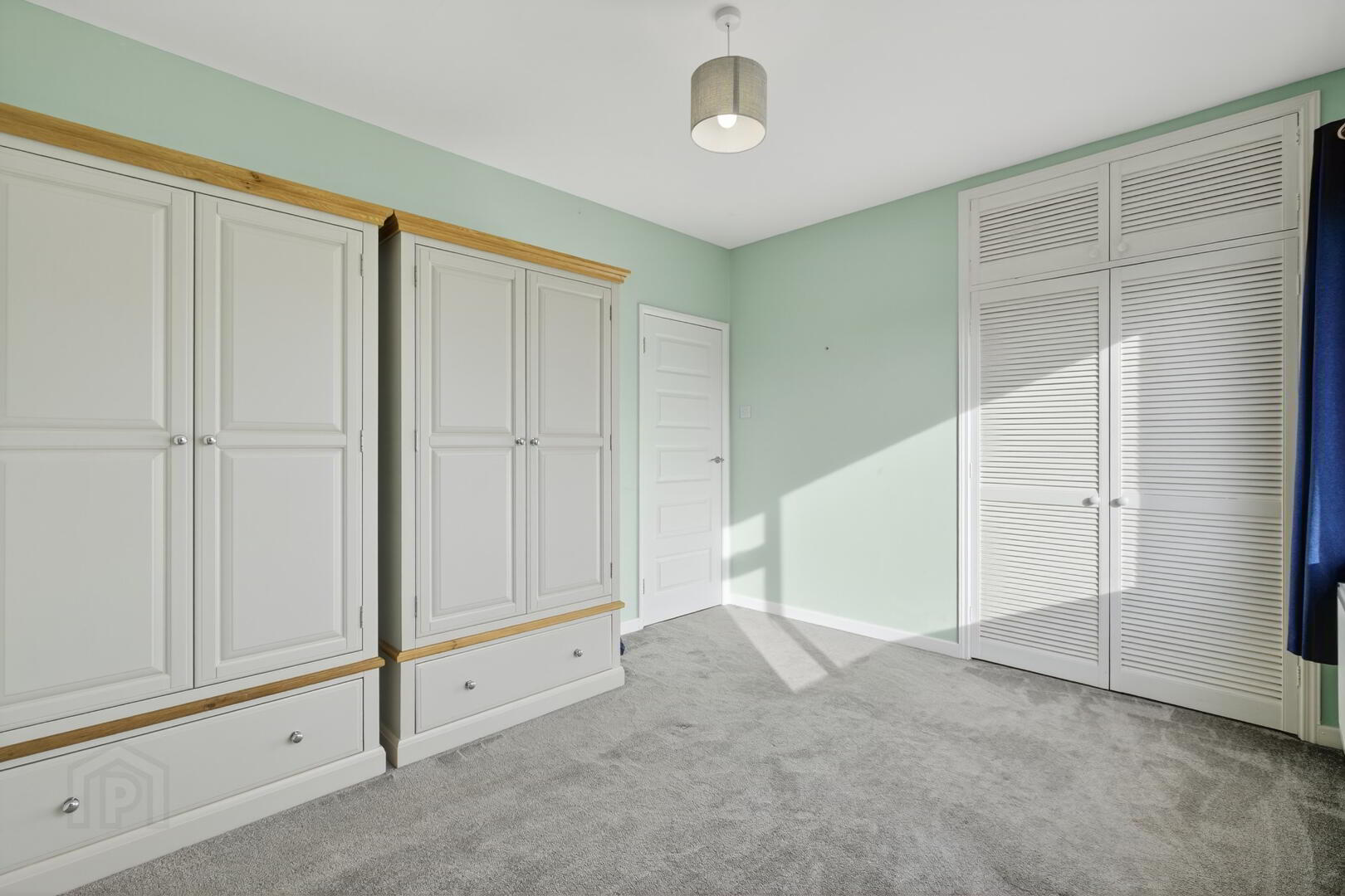 6 Old Antrim Road 13 of 28