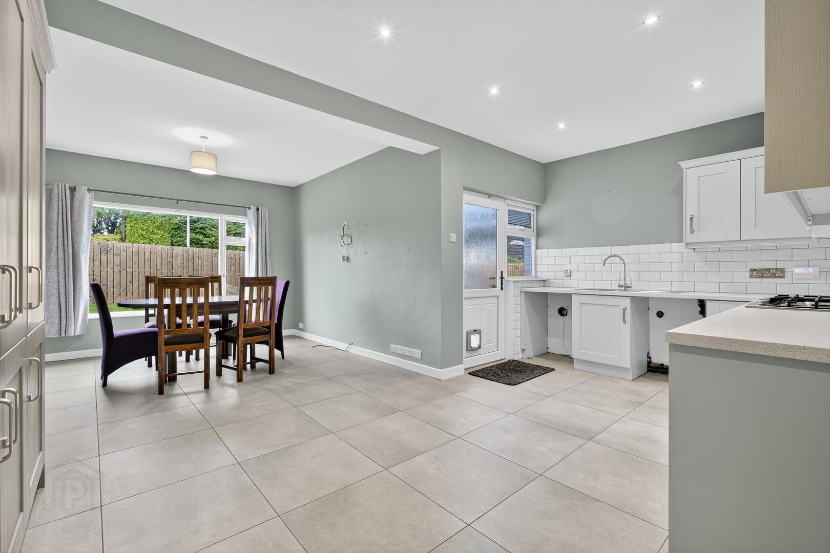 6 Old Antrim Road 7 of 28