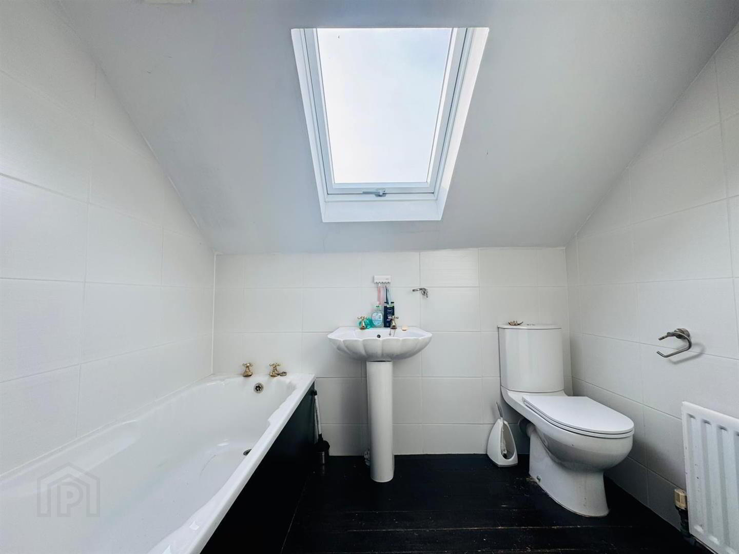34 Ballyclare Road 17 of 20