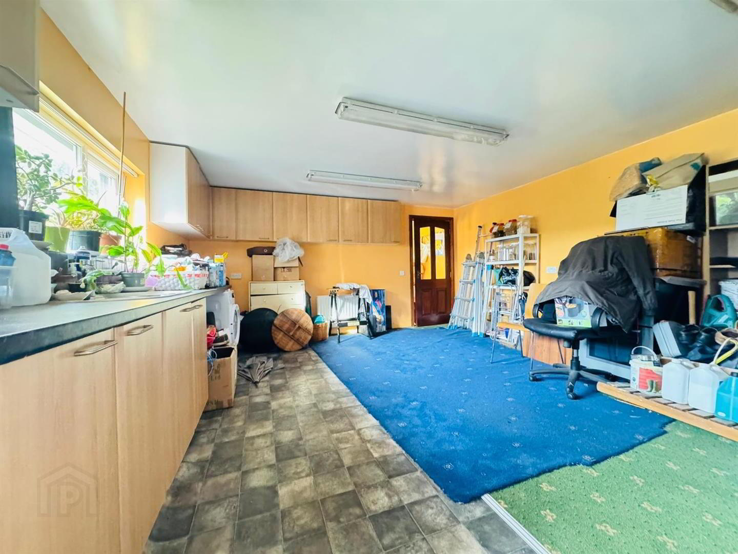 34 Ballyclare Road 8 of 20
