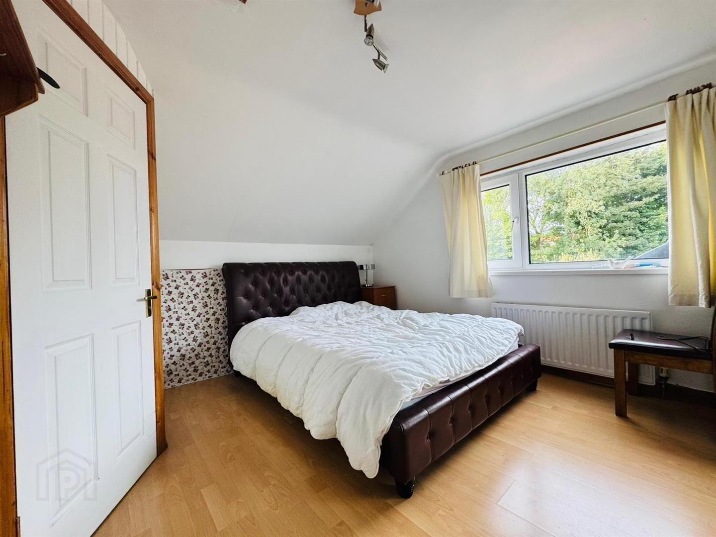 34 Ballyclare Road 13 of 20