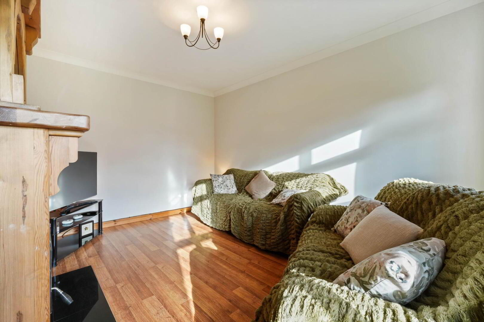 11 Churchfields 11 of 29