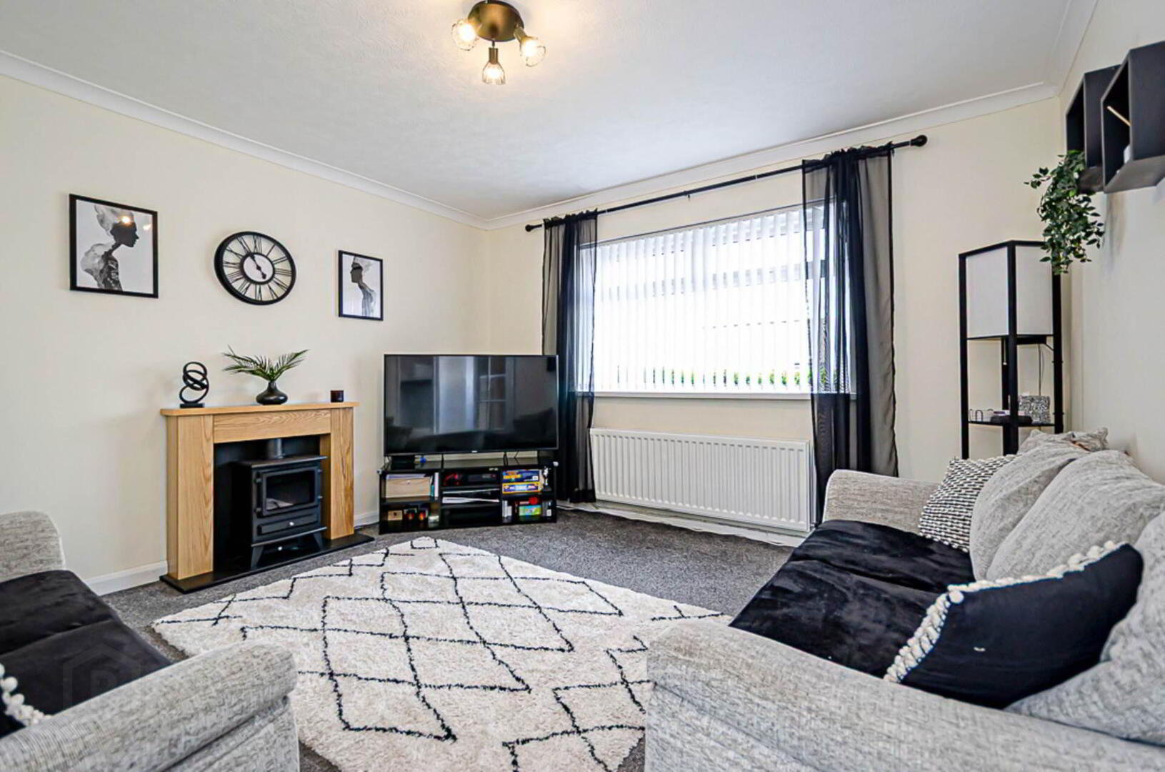 92 Clonduff Drive 7 of 28