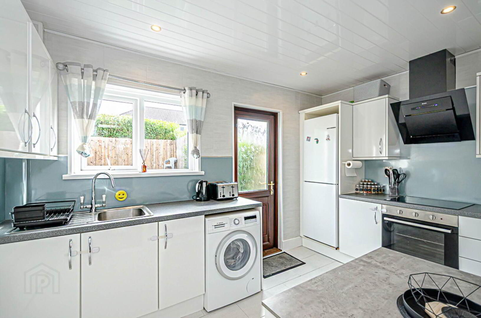 92 Clonduff Drive 10 of 28