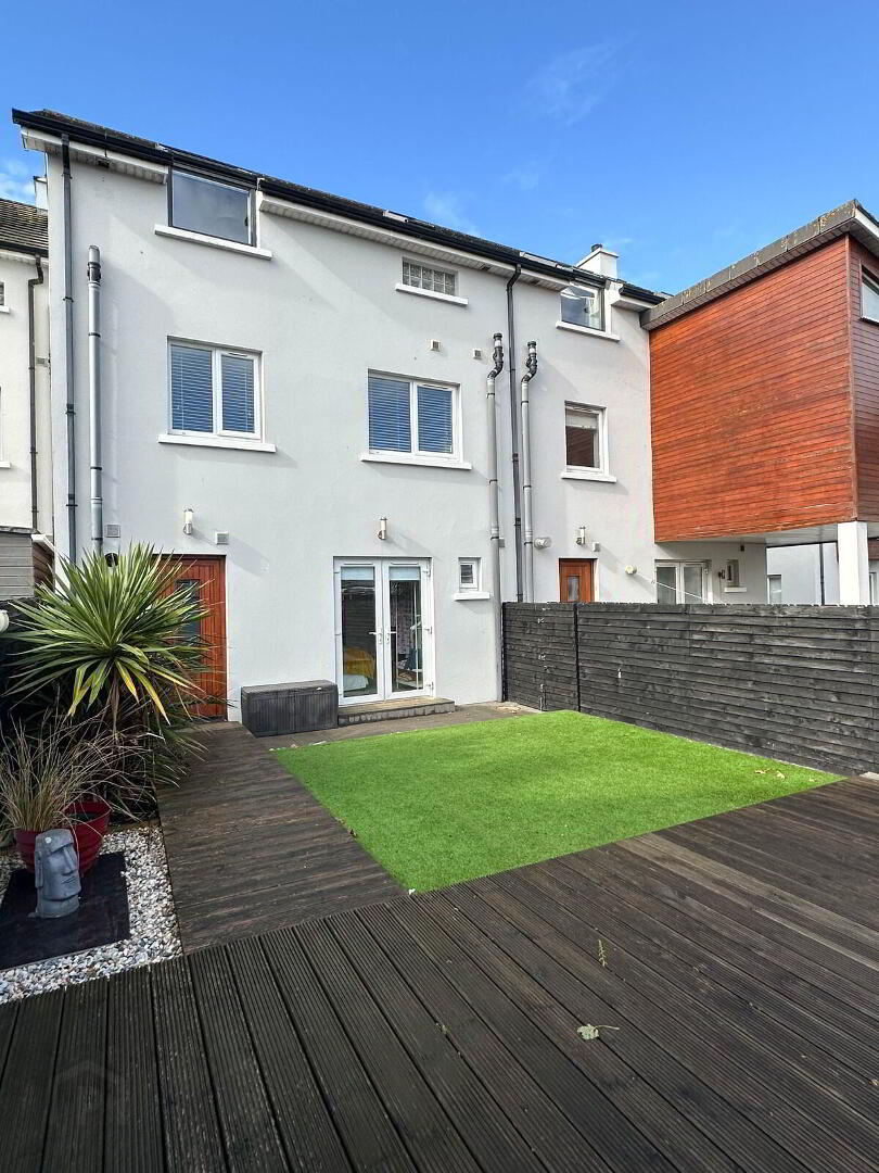 24 Old Church Court 50 of 55