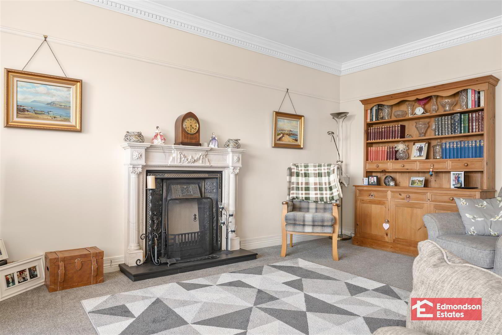 4 Woodcroft Brae 8 of 42