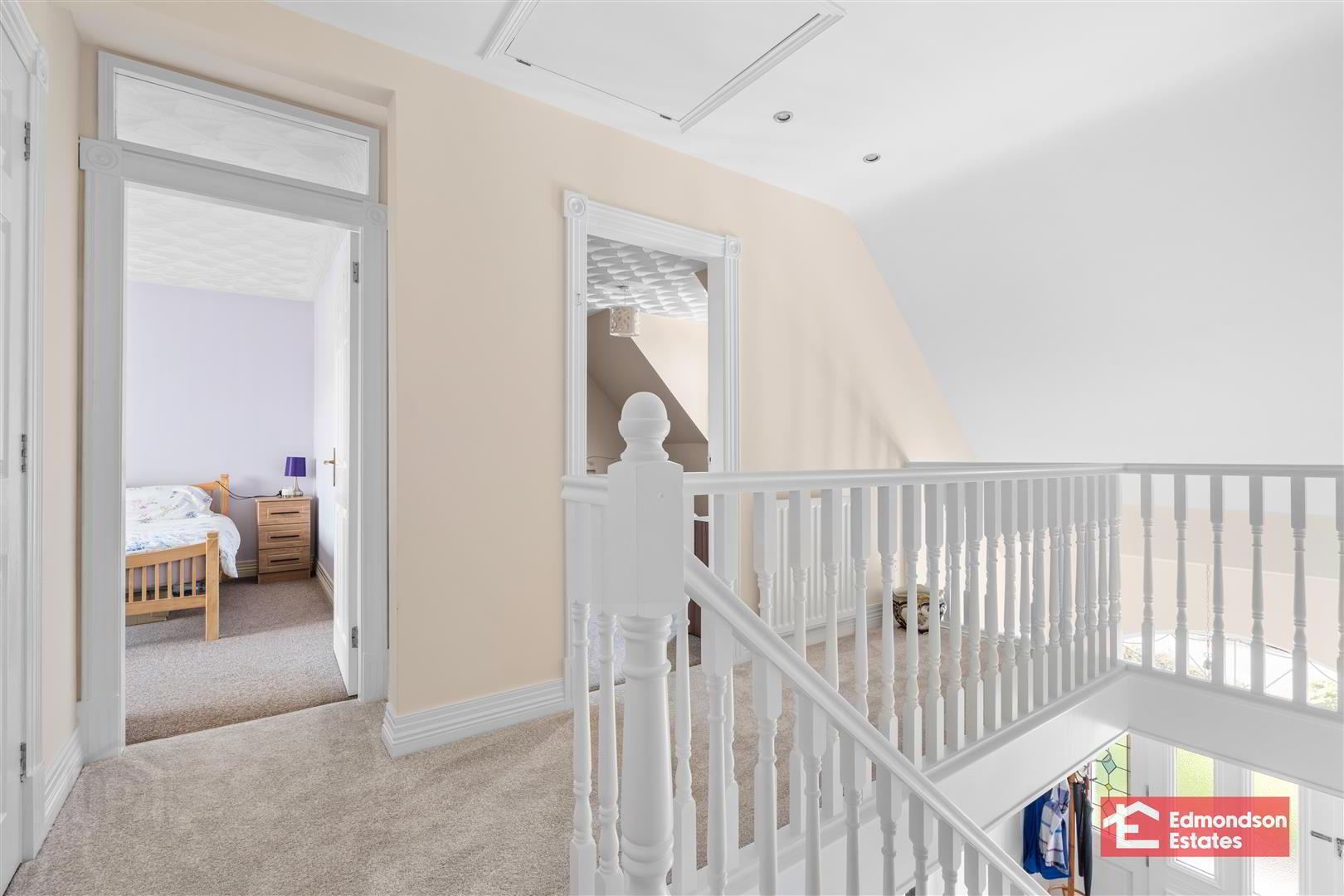 4 Woodcroft Brae 22 of 42