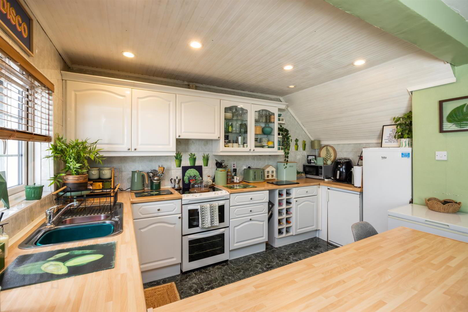 9 Glanroy Crescent 8 of 24