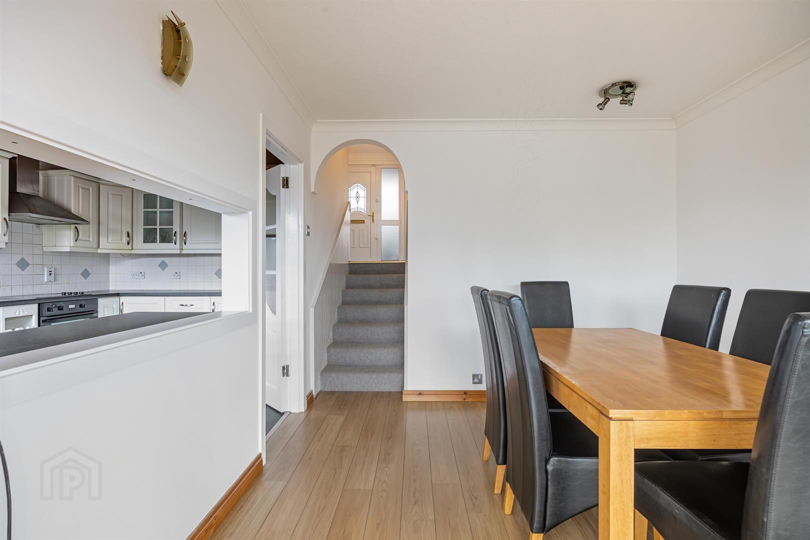 18 Ferndene Road 6 of 30