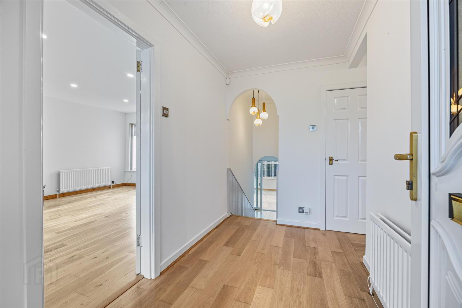 18 Ferndene Road 3 of 30