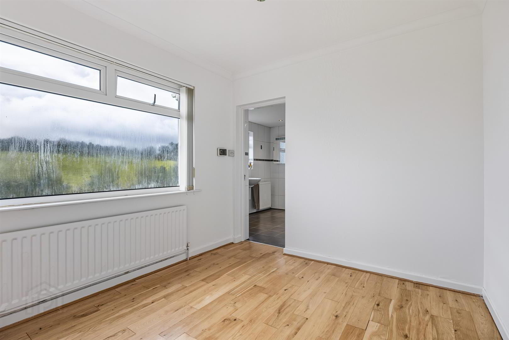 18 Ferndene Road 15 of 30