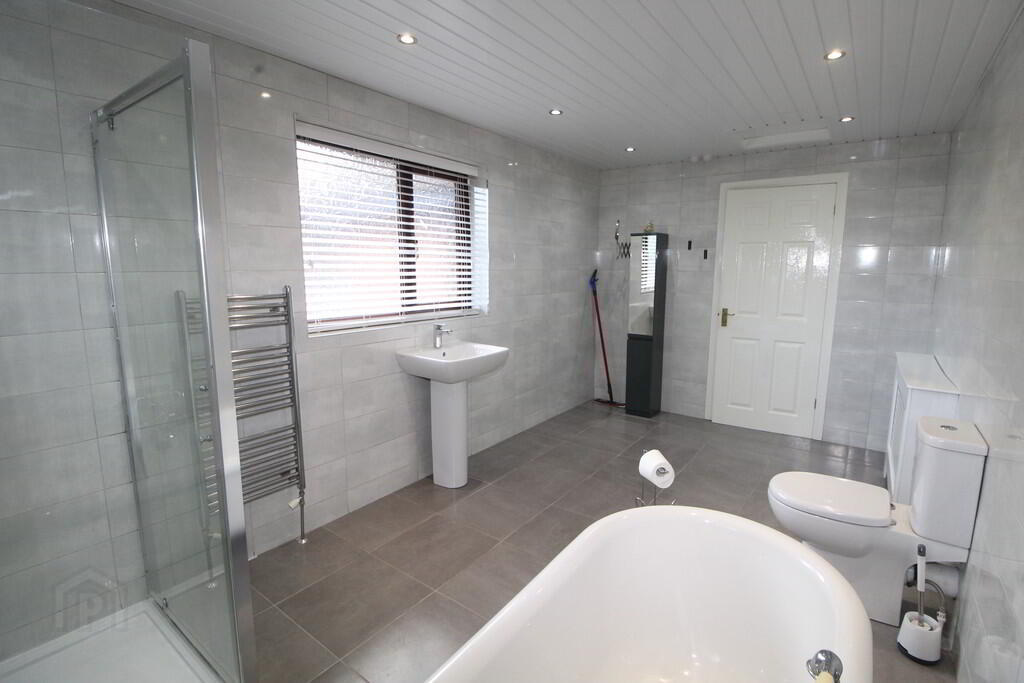 5 Serpentine Road 18 of 22