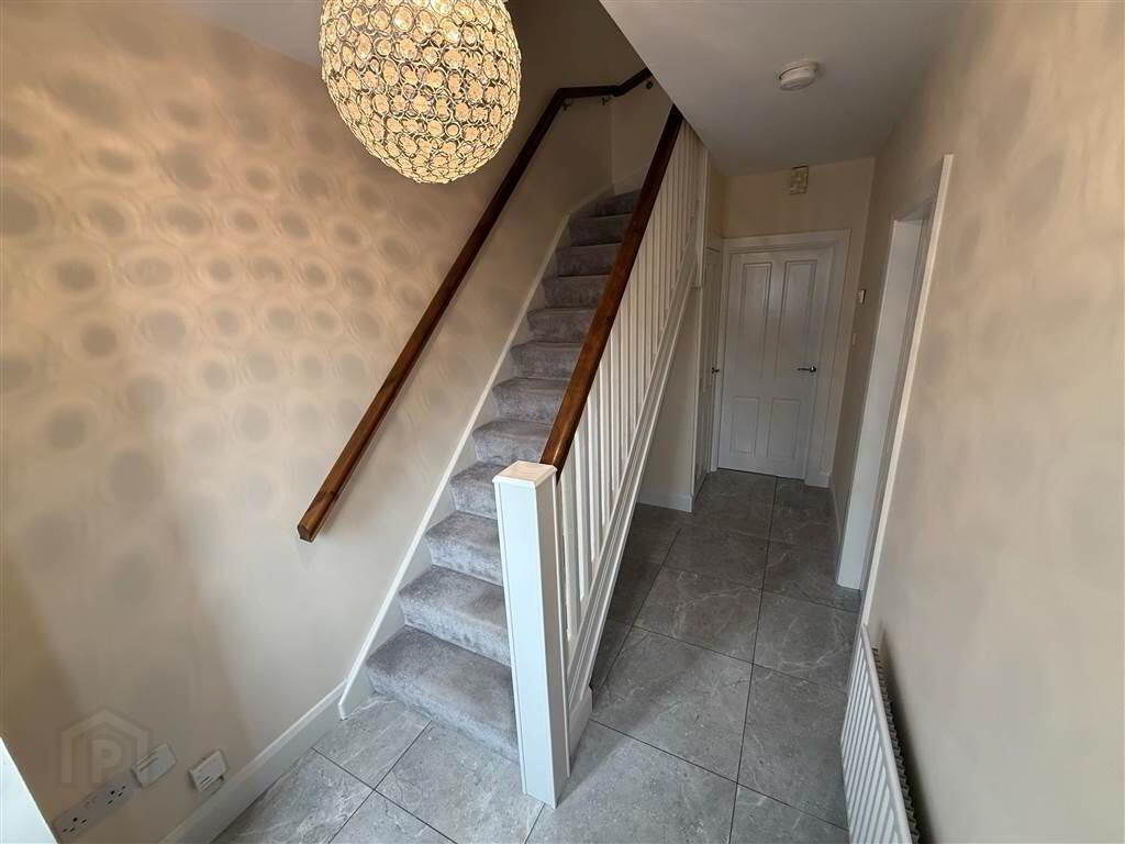 10 Aonach Court 2 of 10