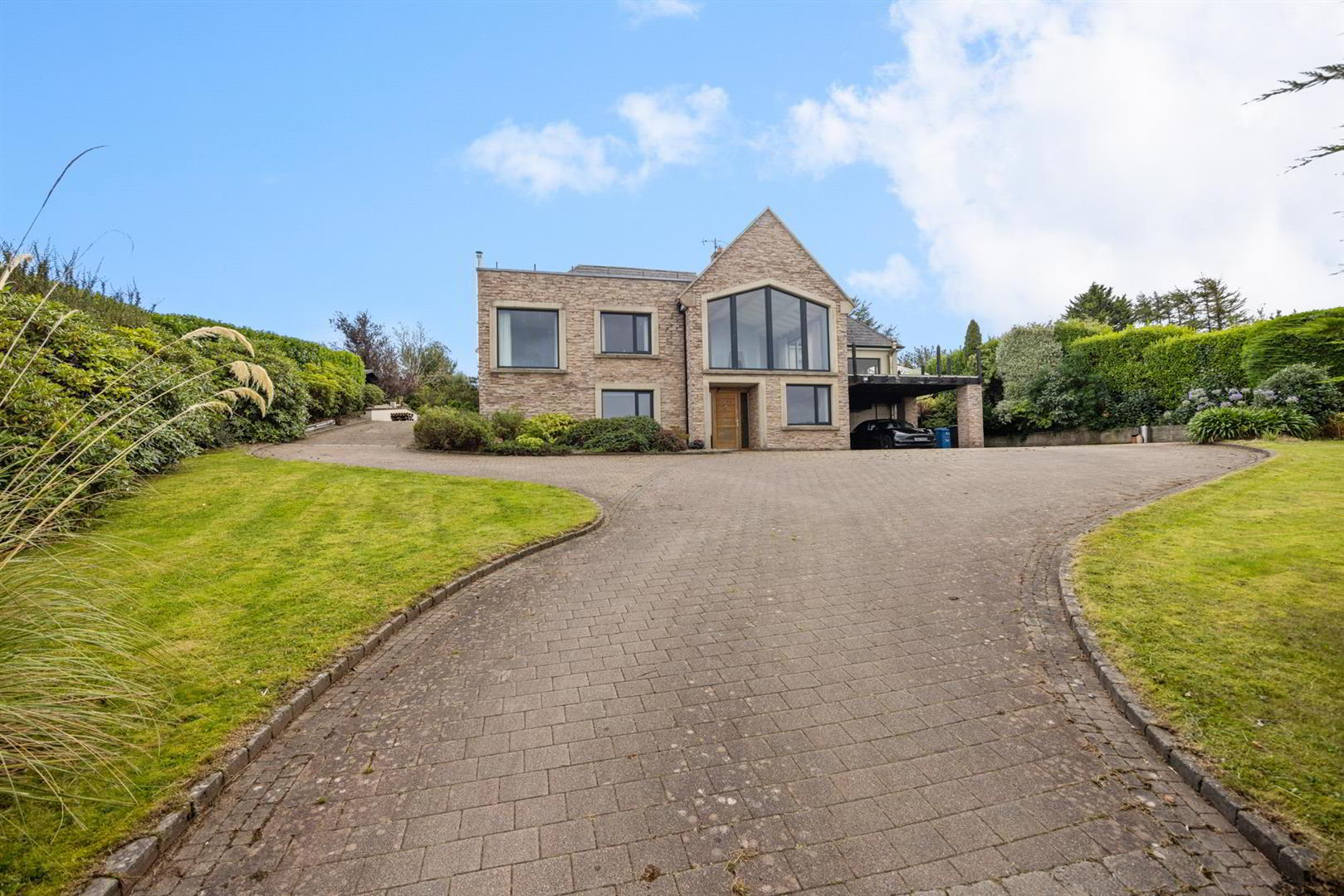 18 Larch Hill 2 of 46