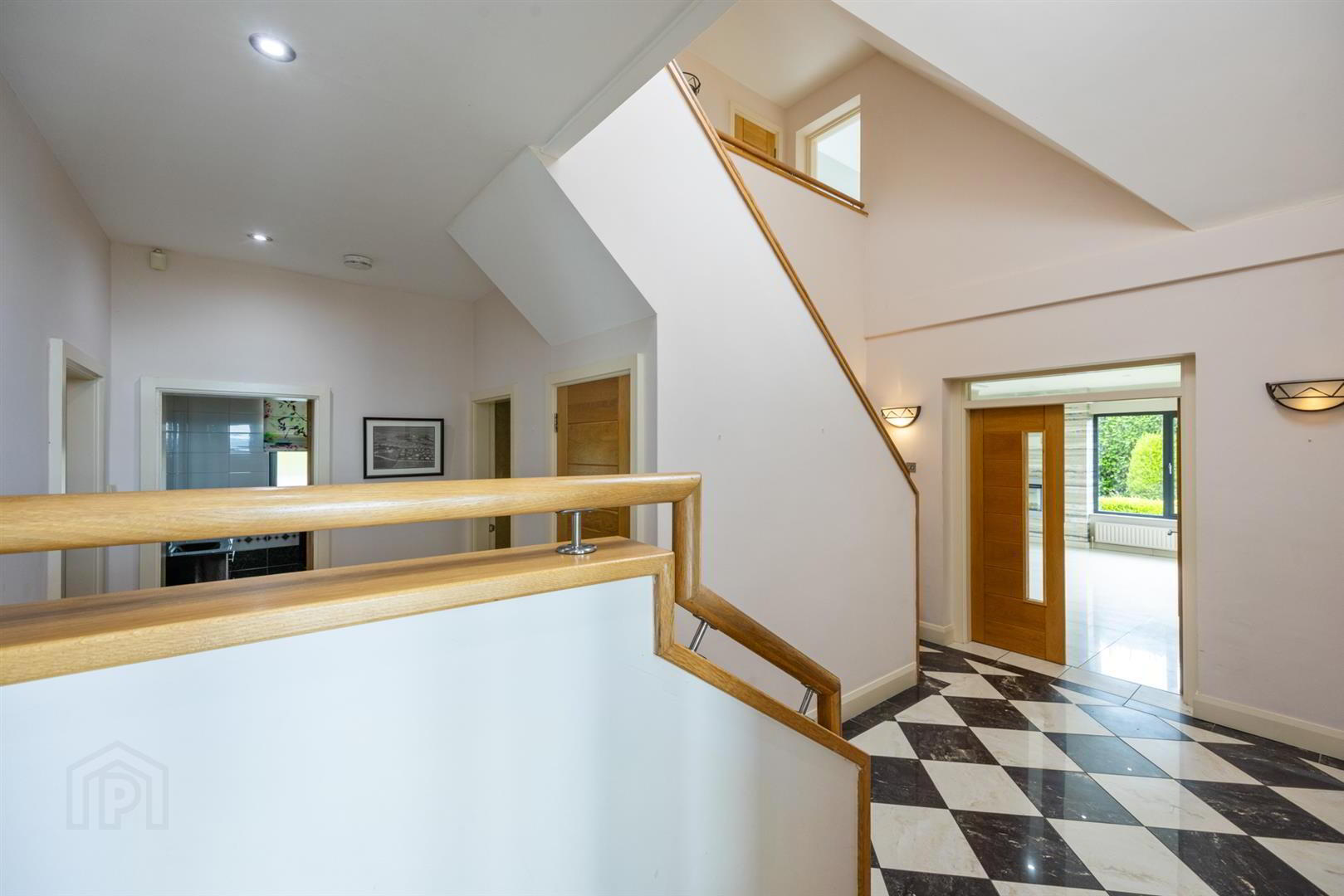 18 Larch Hill 9 of 46