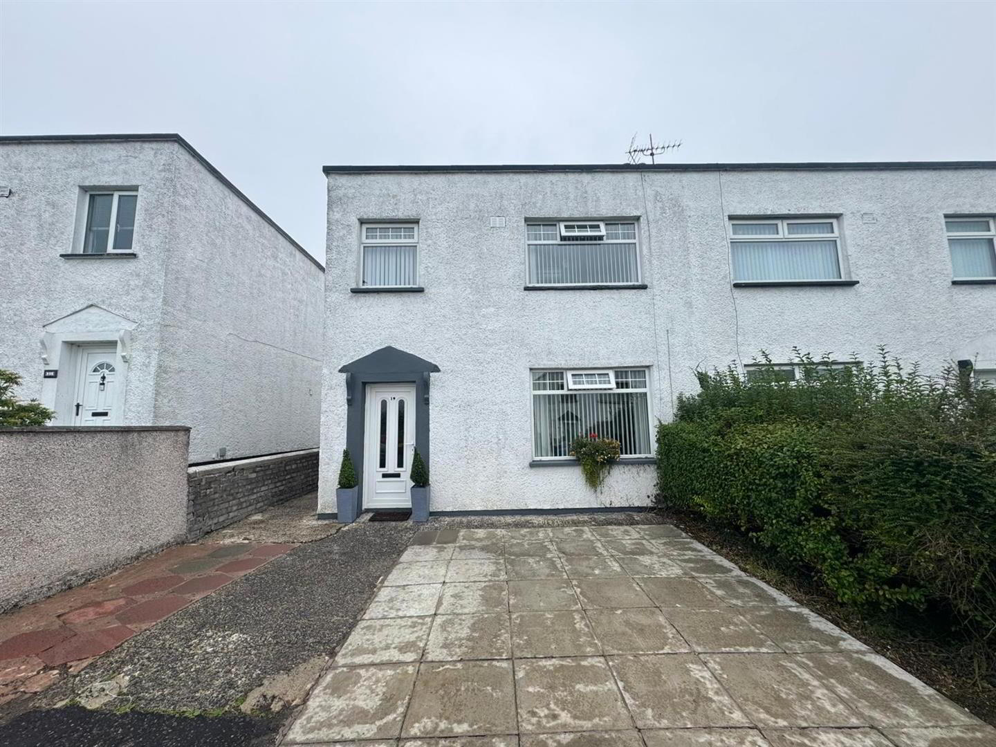 19 Princes Crescent 1 of 18