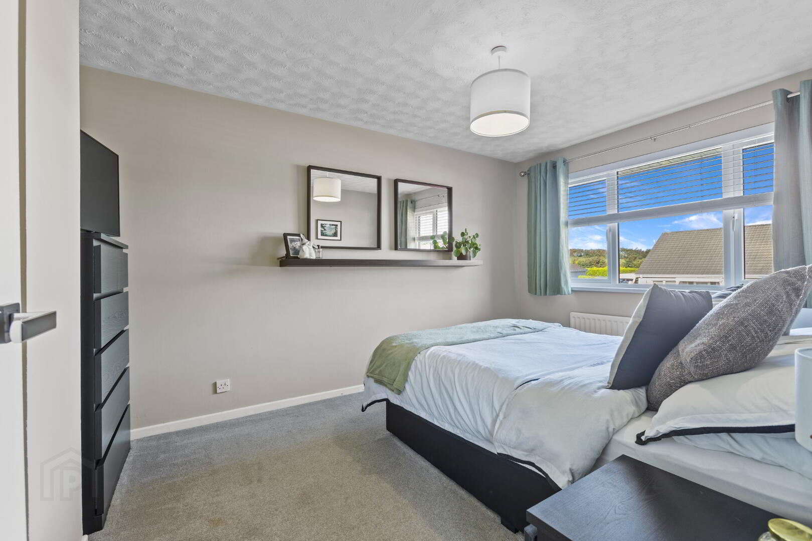 24 Gloonan Hill 18 of 24