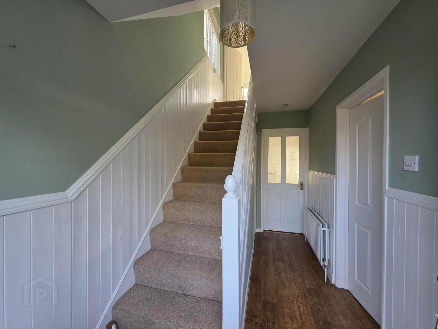 10 Woodford Park 2 of 11