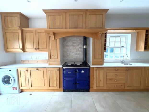 16 Somerset Mews 5 of 18