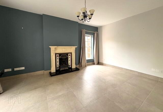 16 Somerset Mews 3 of 18