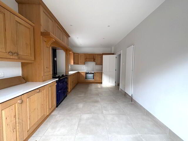 16 Somerset Mews 8 of 18