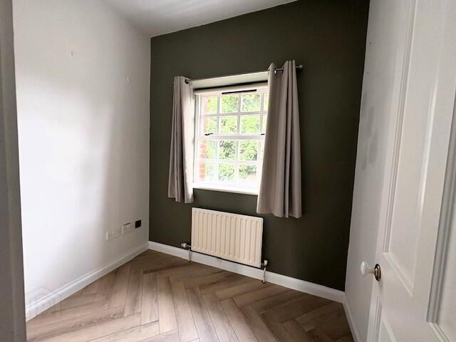 16 Somerset Mews 11 of 18