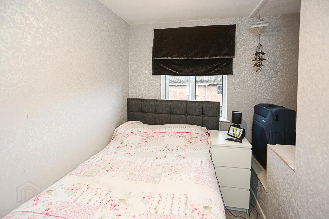13 Knocknagoney Avenue 15 of 23
