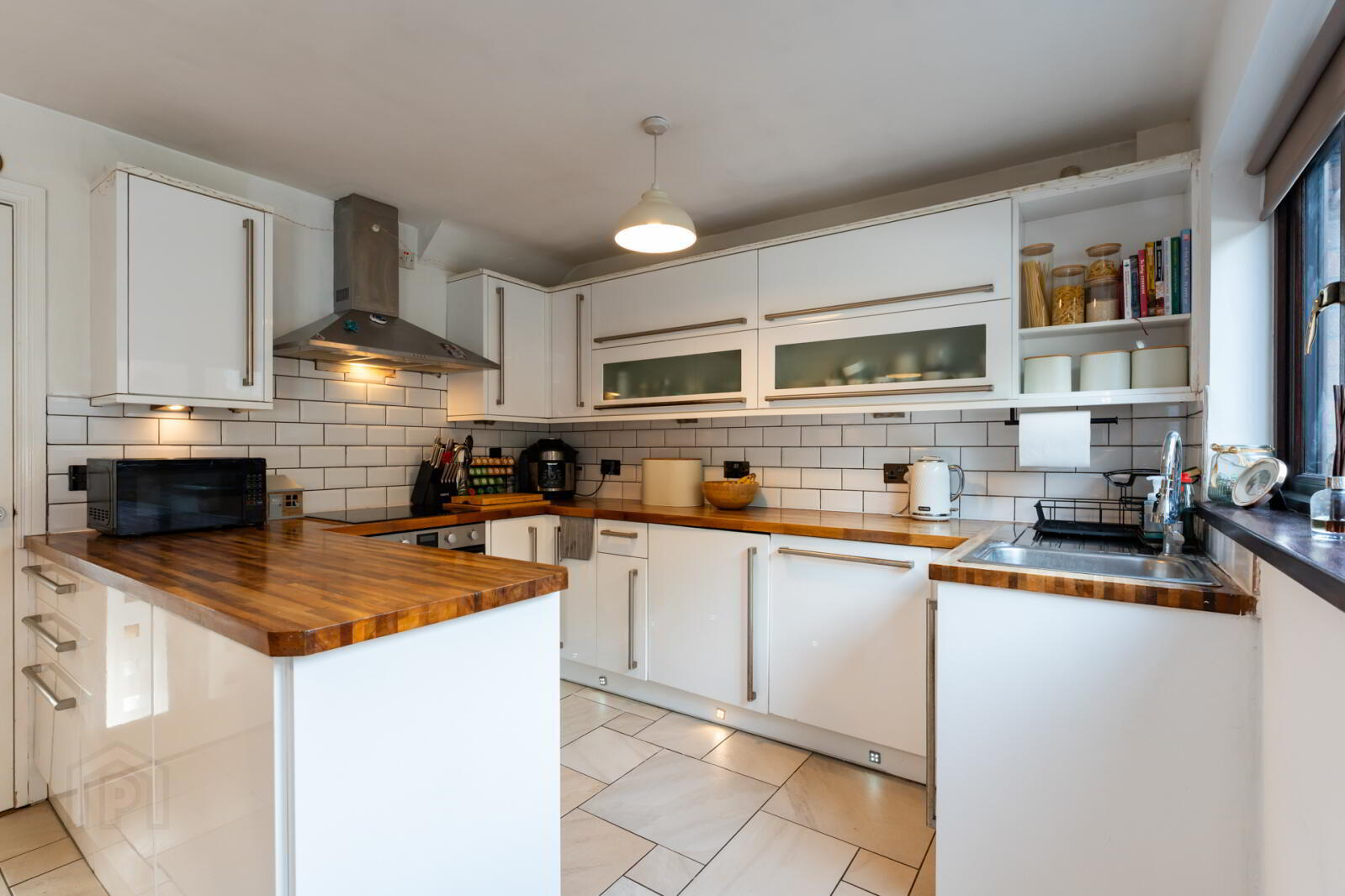 26 Manor Avenue 8 of 21