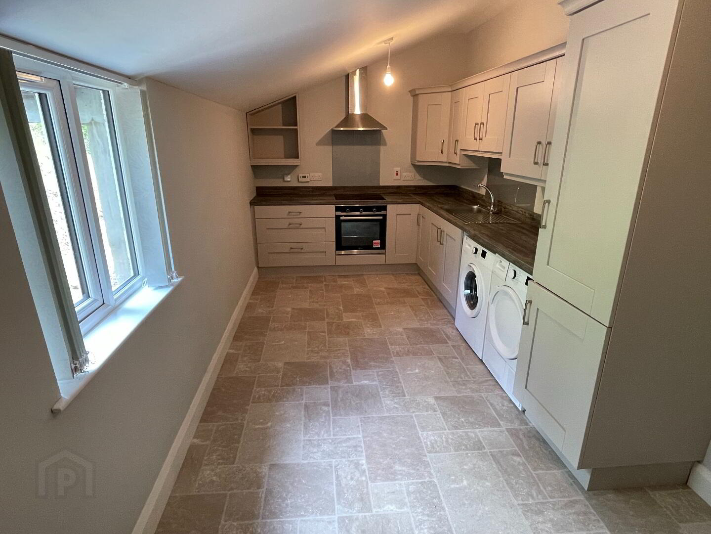 108b Roughan Road 4 of 13