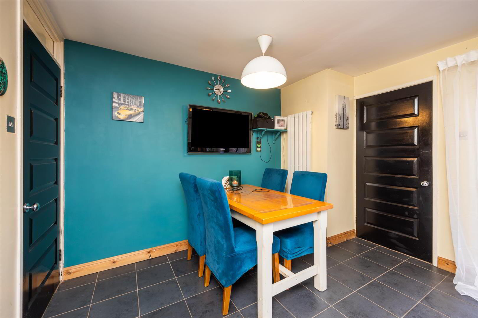 17 Mountforde Drive 11 of 28