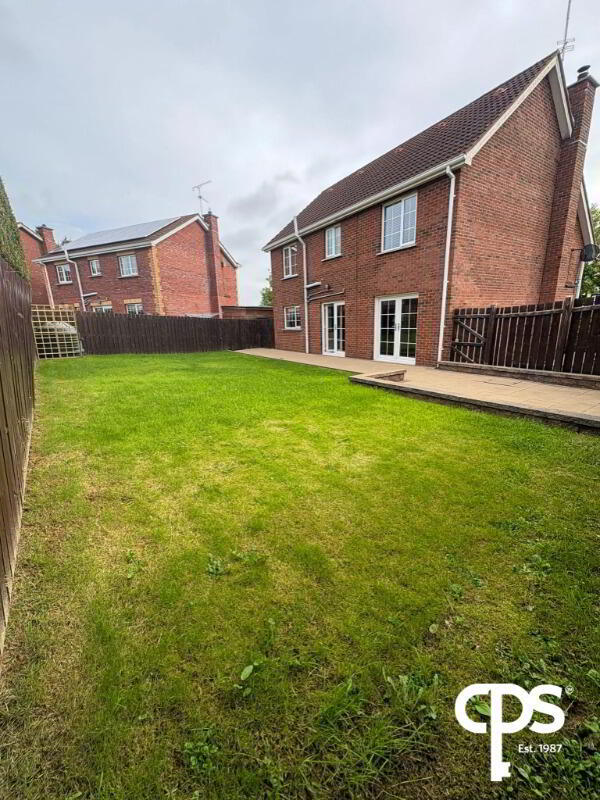8 Ashgrove Manor 12 of 25