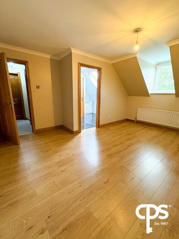 8 Ashgrove Manor 18 of 25