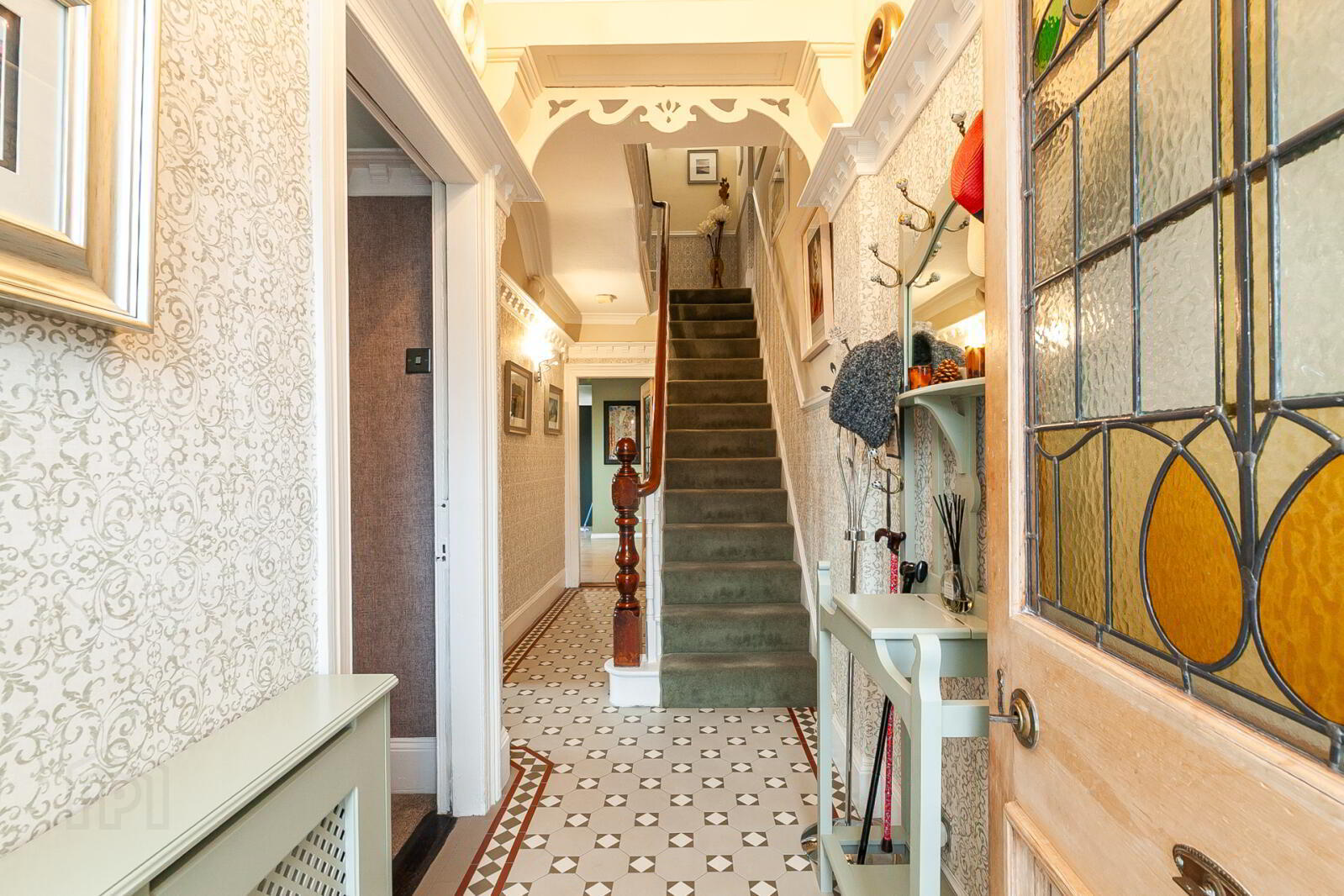 32 Old Cavehill Road 6 of 43