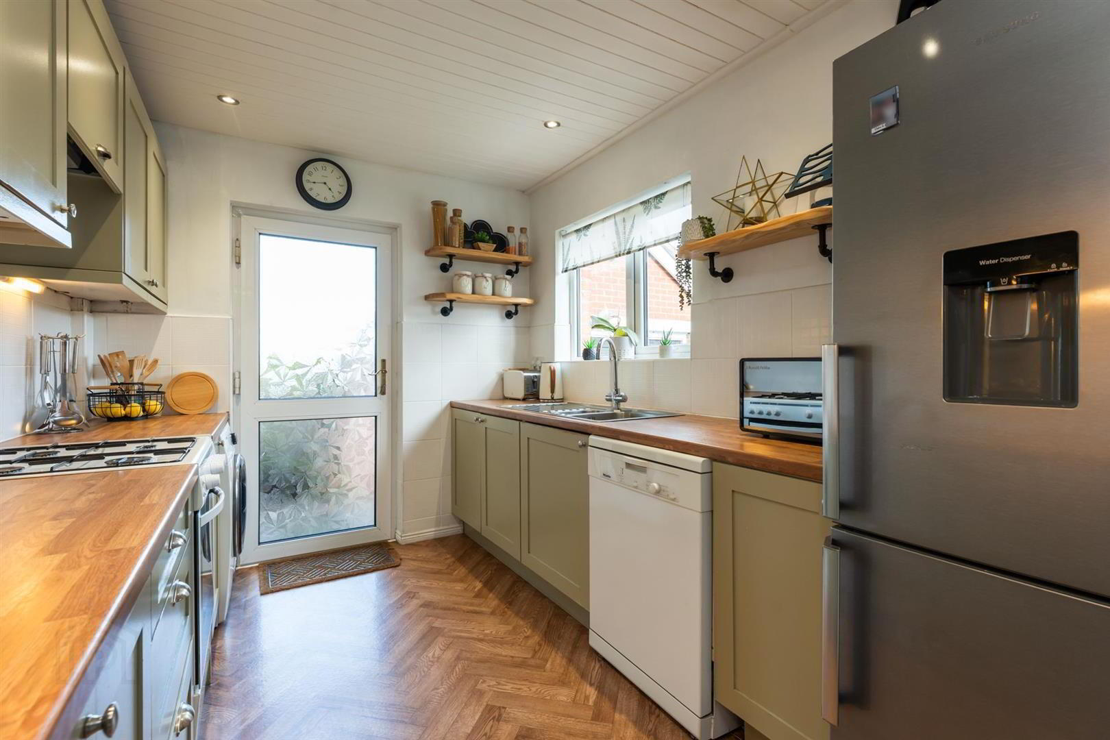 2 Orchardville Gardens 11 of 25