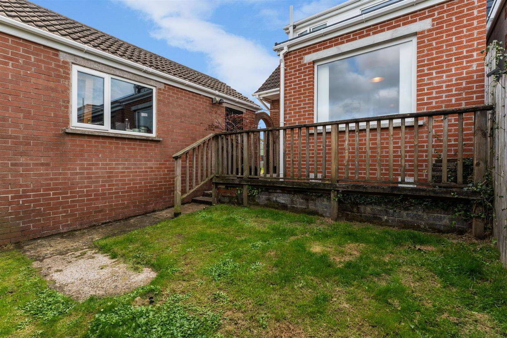 2 Orchardville Gardens 24 of 25