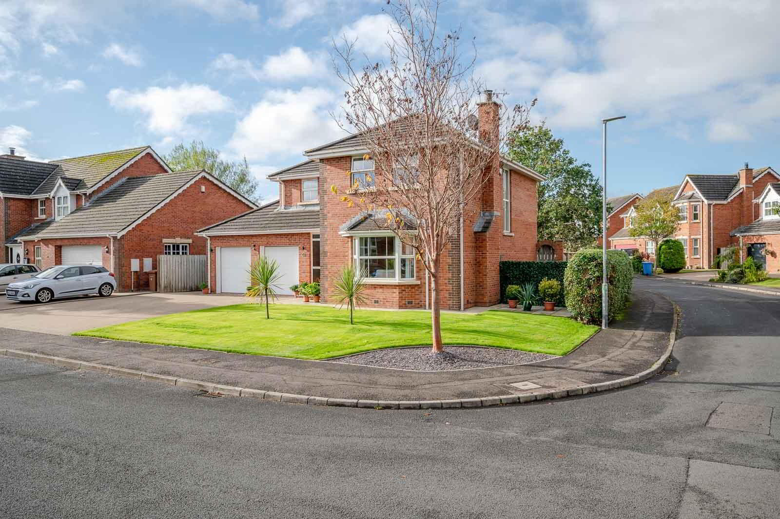 9 Ballycrochan Avenue 3 of 31