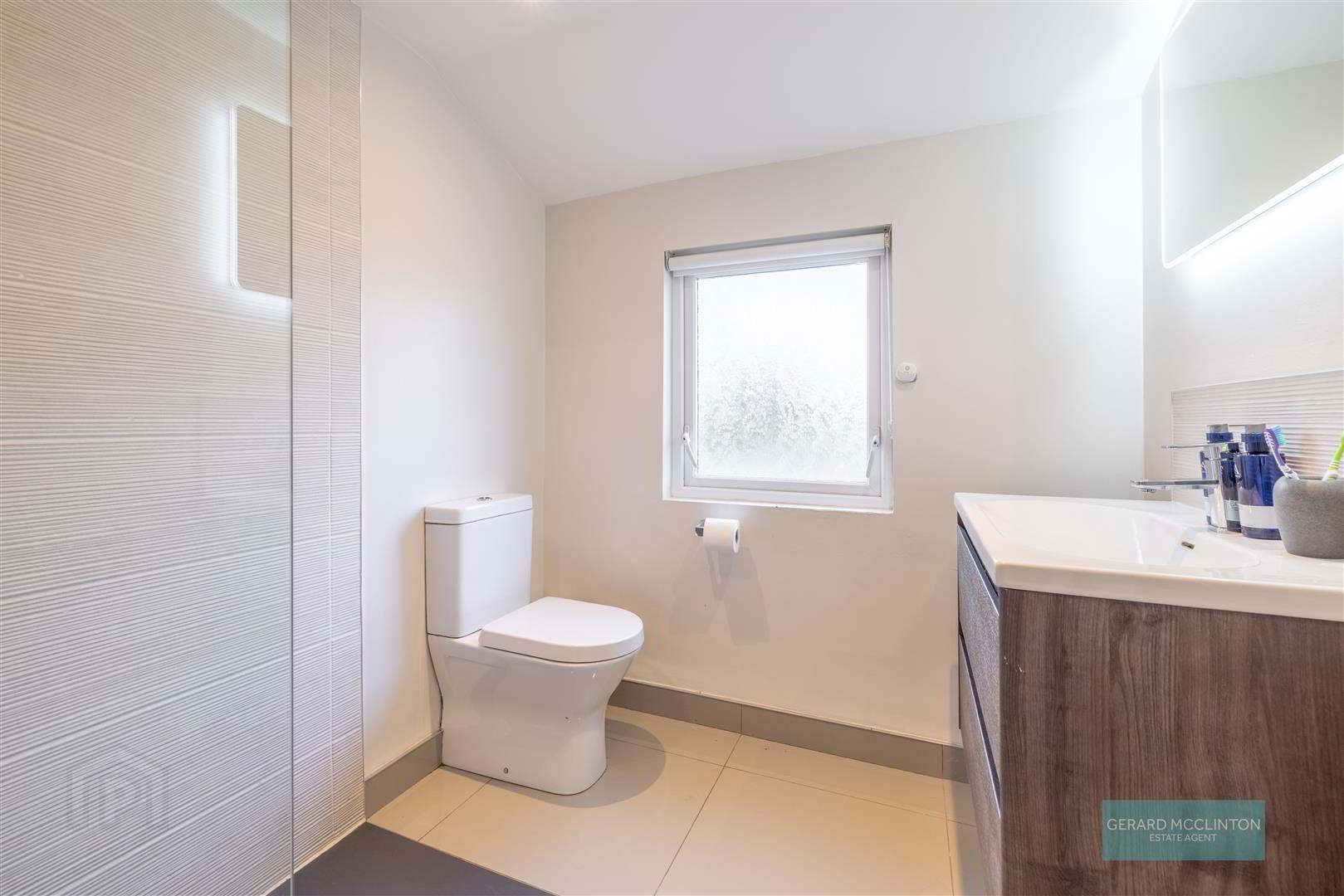 88 Locksley Park 25 of 43