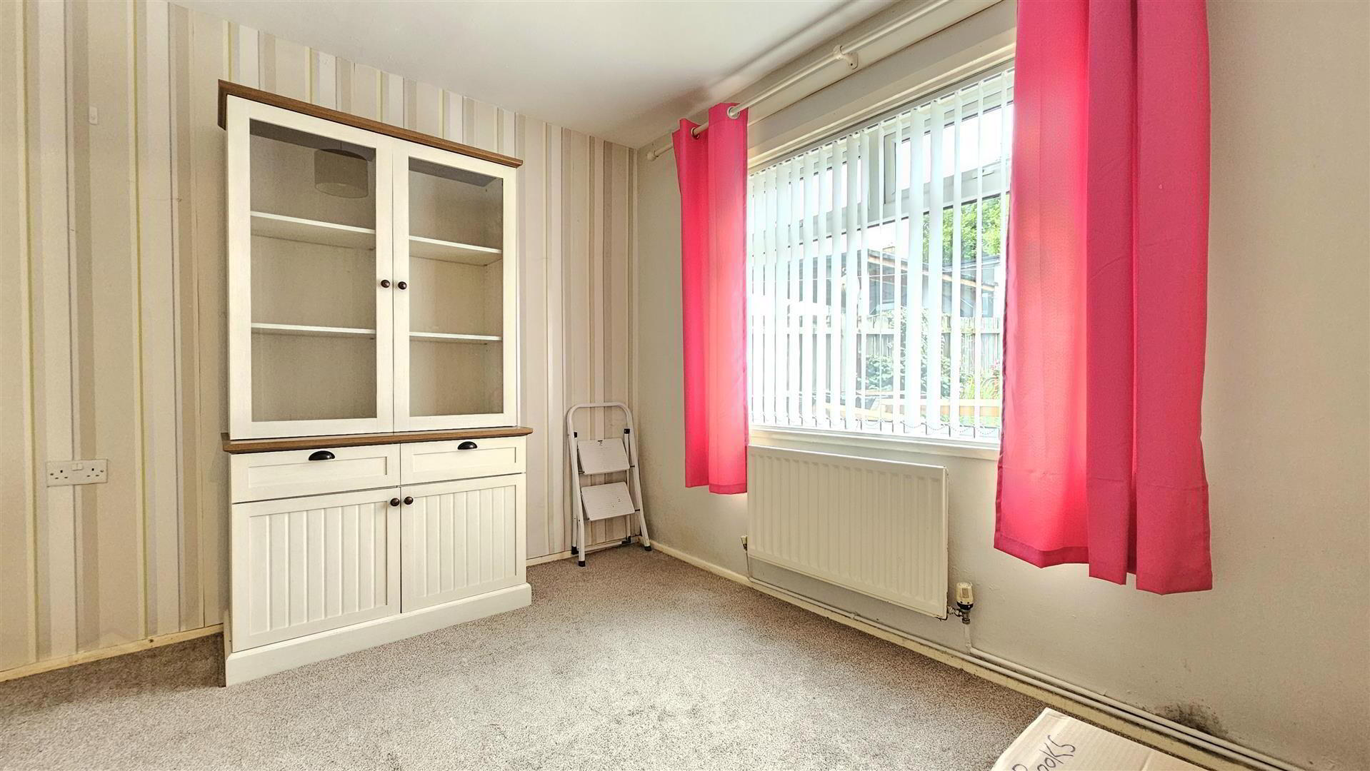 2 Sandes Court 5 of 13