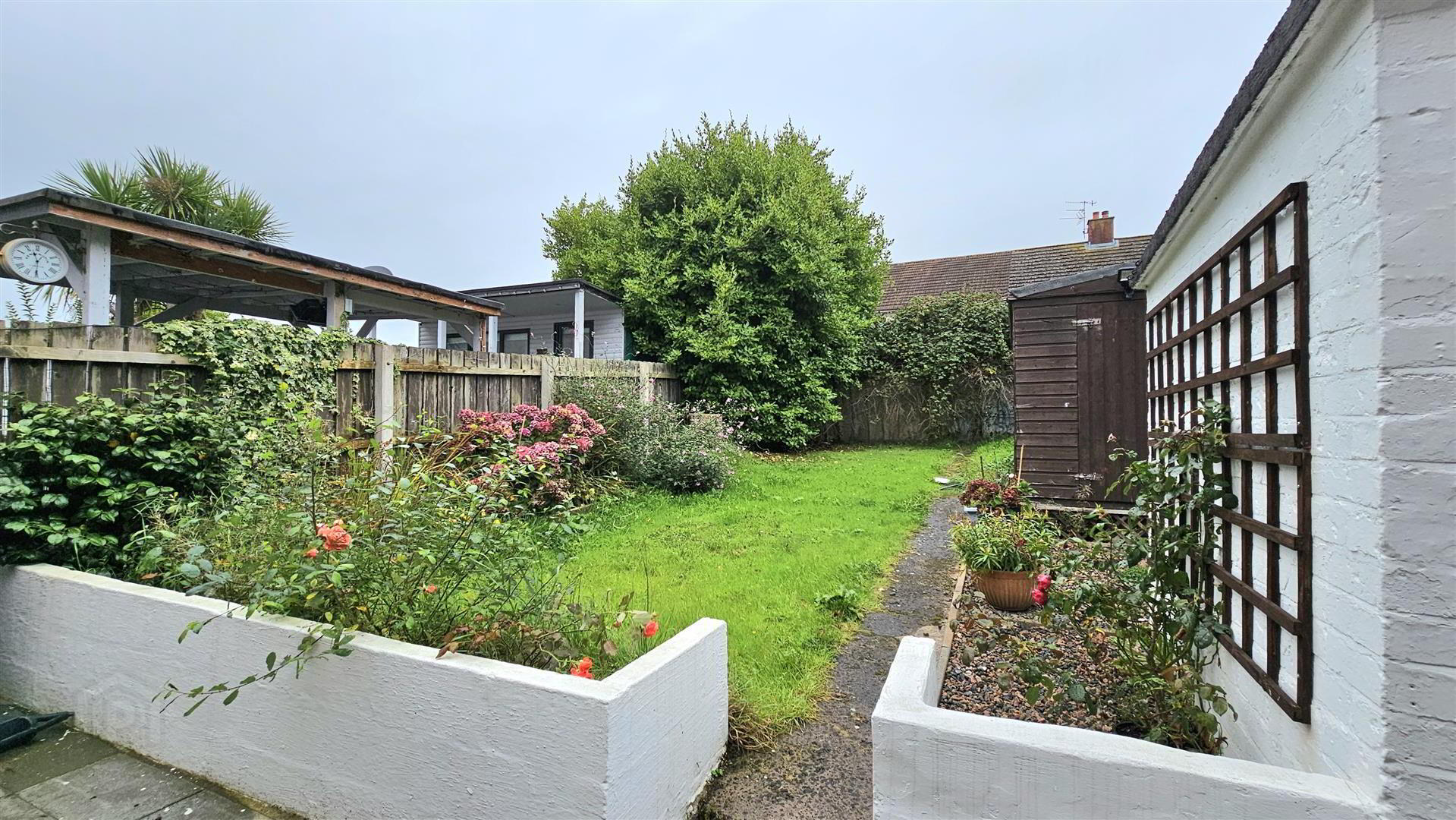 2 Sandes Court 10 of 13