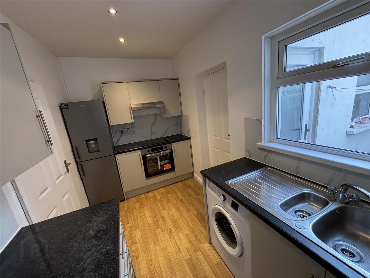 40 Mayflower Street 6 of 14