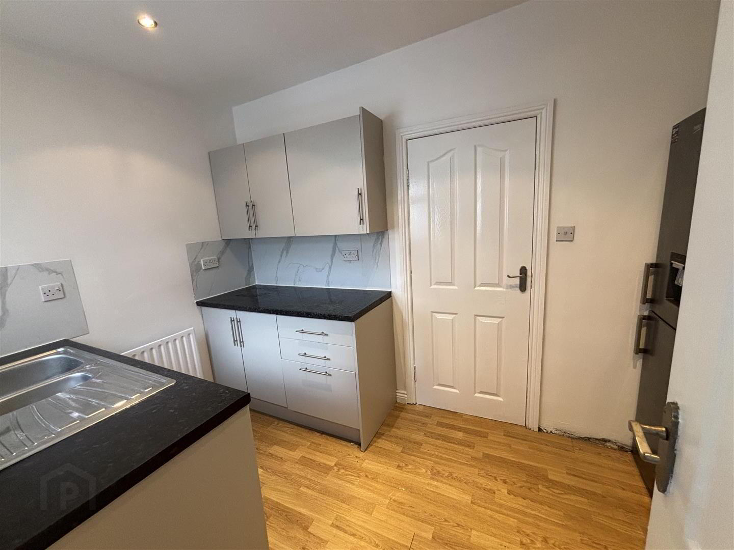 40 Mayflower Street 8 of 14