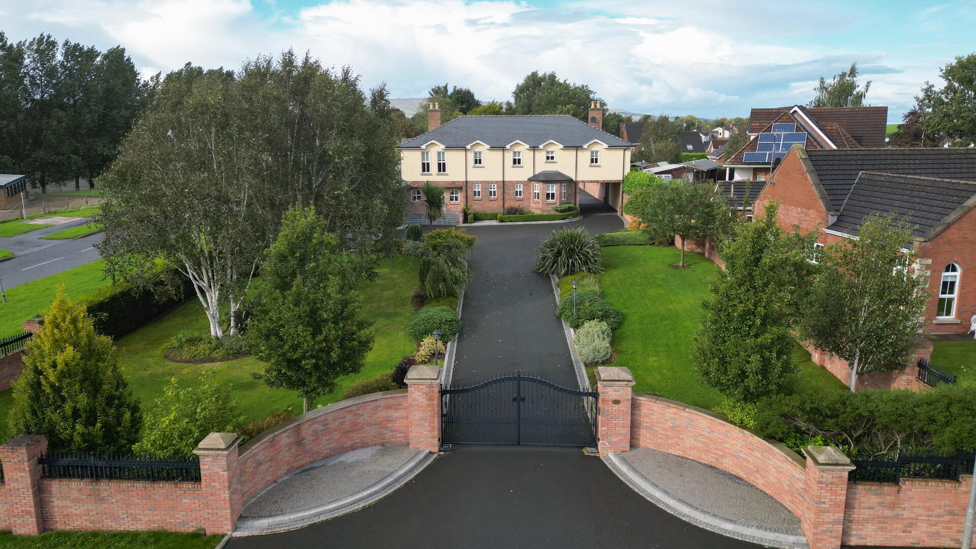 The Lodge, 18 Old Coagh Road 1 of 6