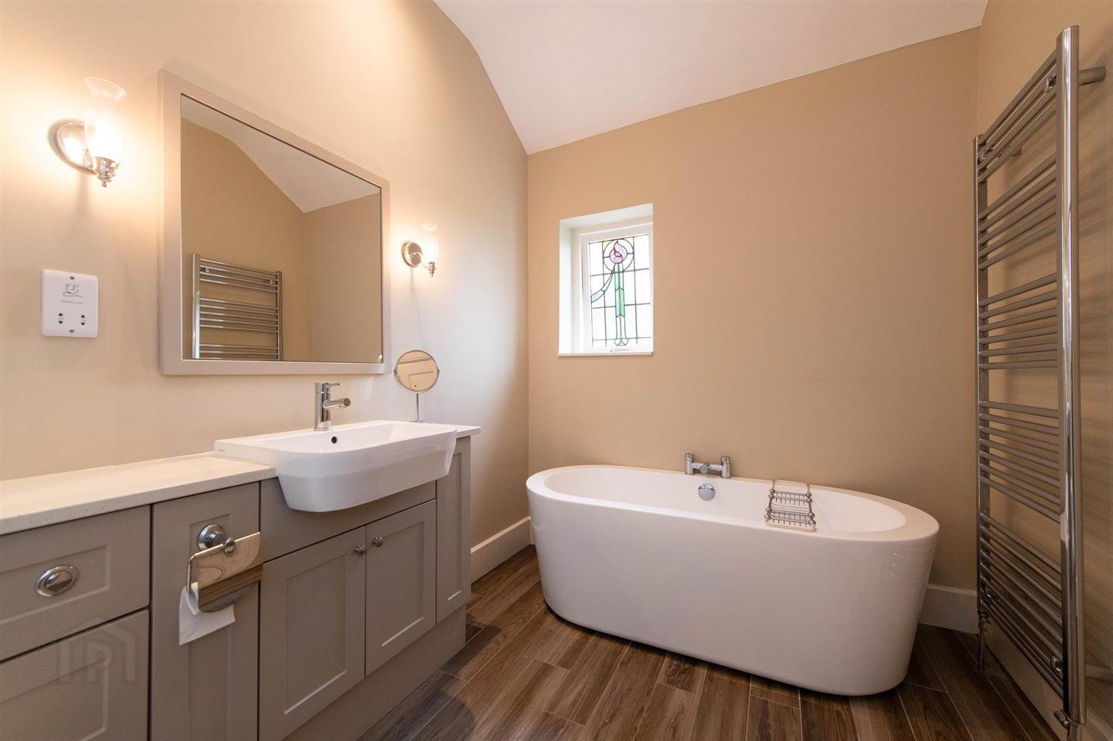 Drumnahall Cottage, 9 Spa Road 30 of 49