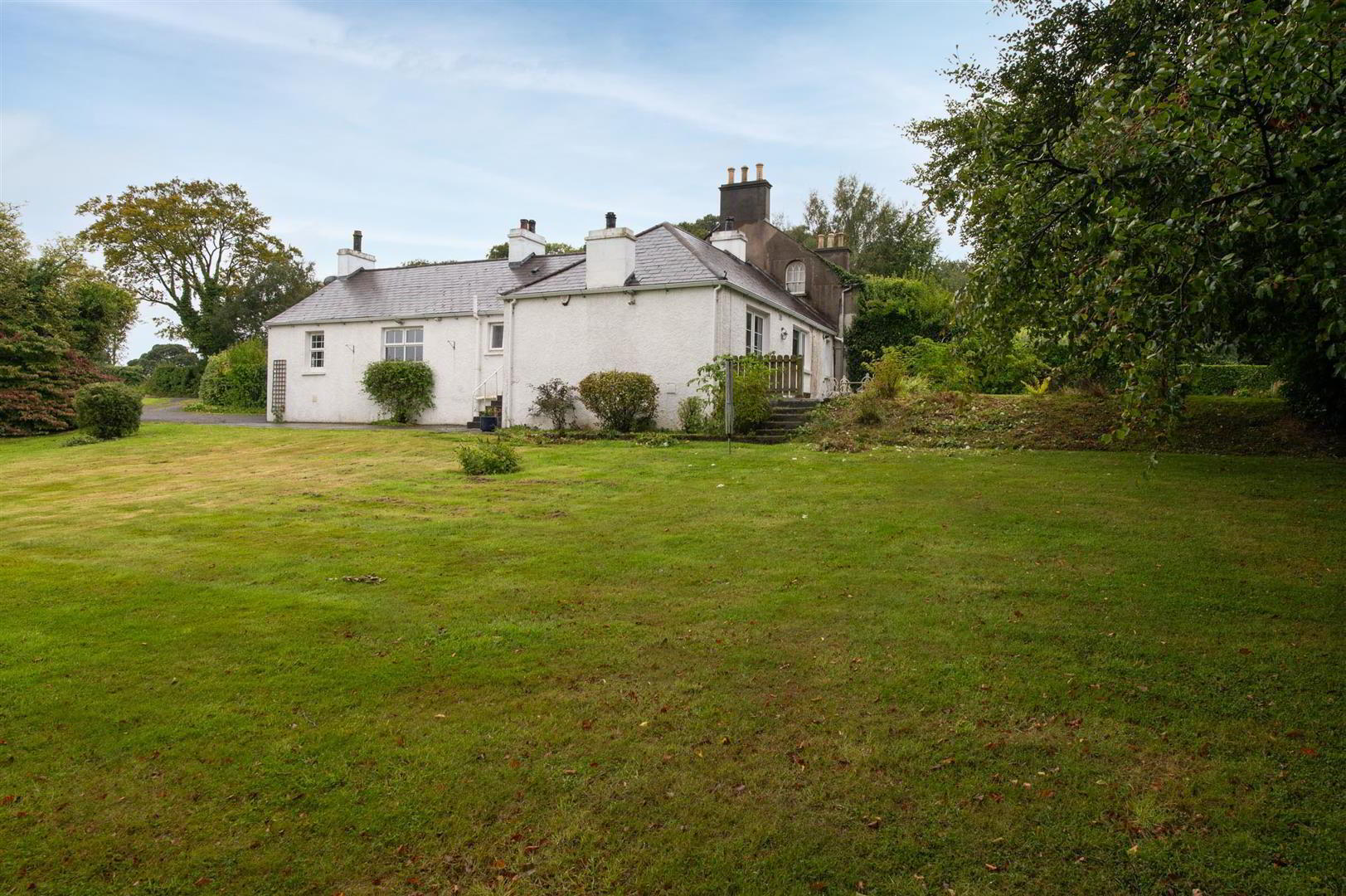 Drumnahall Cottage, 9 Spa Road 11 of 49