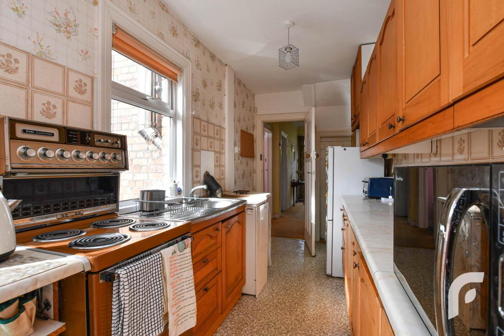 131 Somerton Road 14 of 37